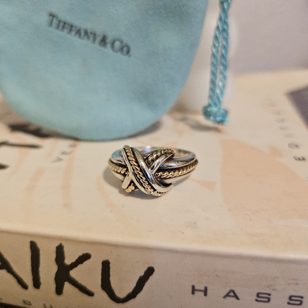 Tiffany and Co. Vintage Signature X Ring, 925, 750, size 6